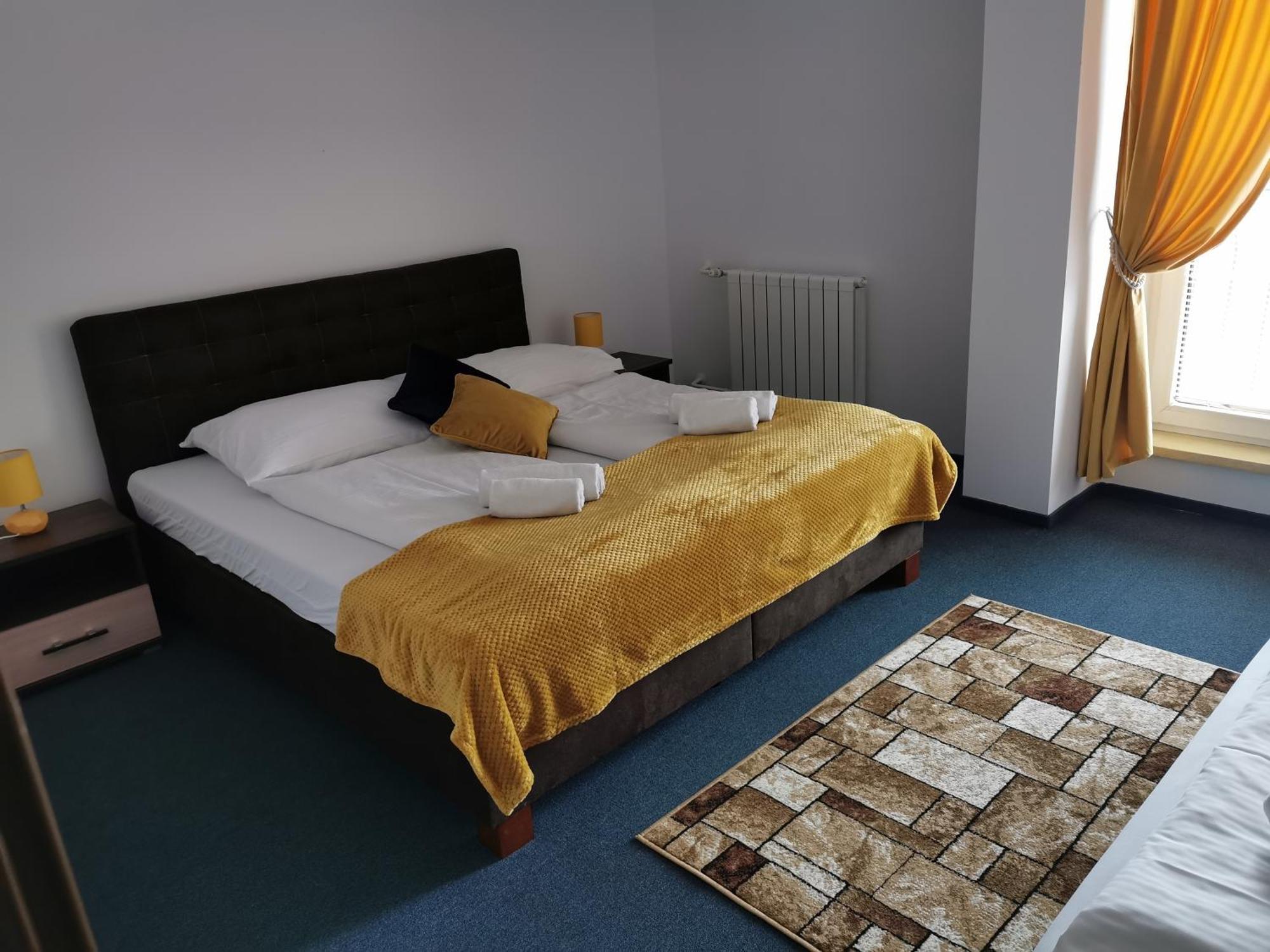 Hotel Diana Nové Mesto nad Váhom Rom bilde