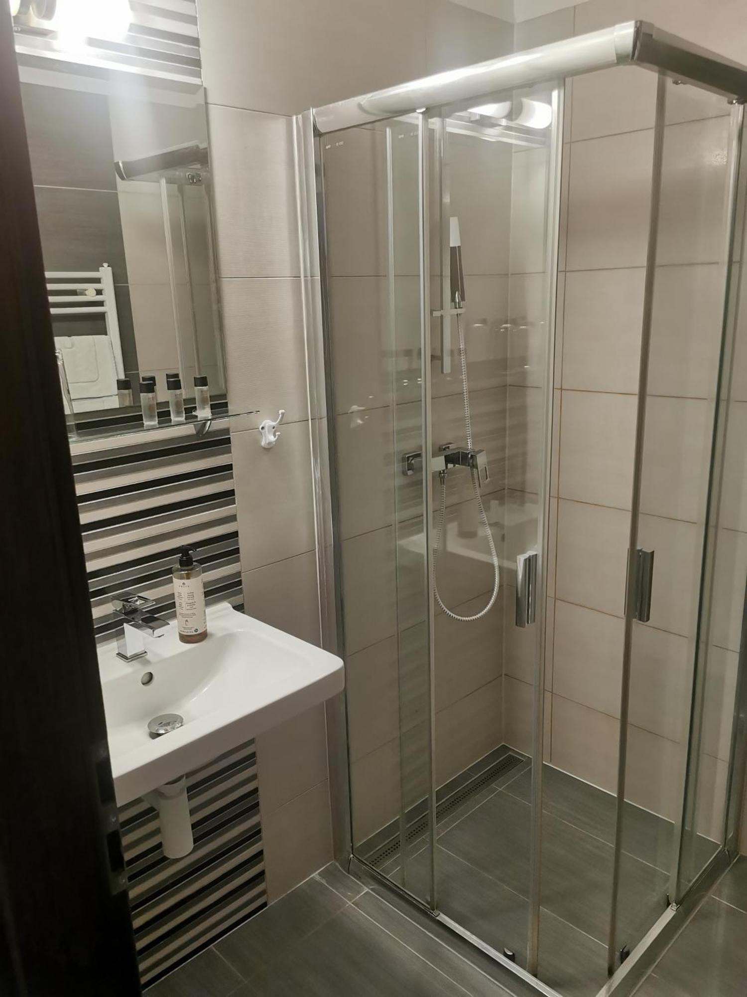 Hotel Diana Nové Mesto nad Váhom Eksteriør bilde